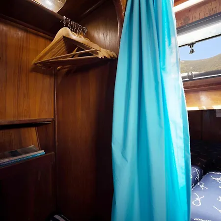 Aloha Jak's Boat Alassio